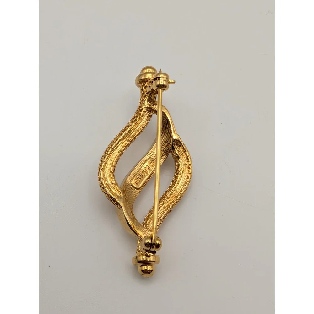 Signed Monet Gold Tone Textured Mesh Swirl Brooch Pin Abstract Modernist Vintage